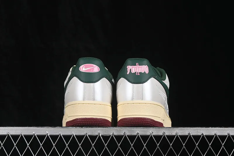 All categories Nk Air Force 1 Air Force series Nk Air Force 1 Low Air Force low-top J version Nike Air Force 1'07 Low Air Force 1 low-top casual sneakers IR5896-030